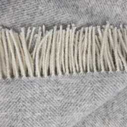 Blanket/Throw, 100% Pure New Wool, Herringbone Light Grey, C/W Fringe Edge 140x200cms - thumbnail 2
