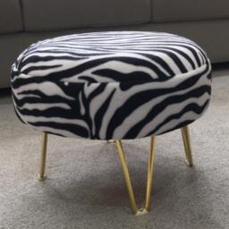 Zebra Print Footstool - Round Ottoman With Golden Metal Legs - thumbnail 4
