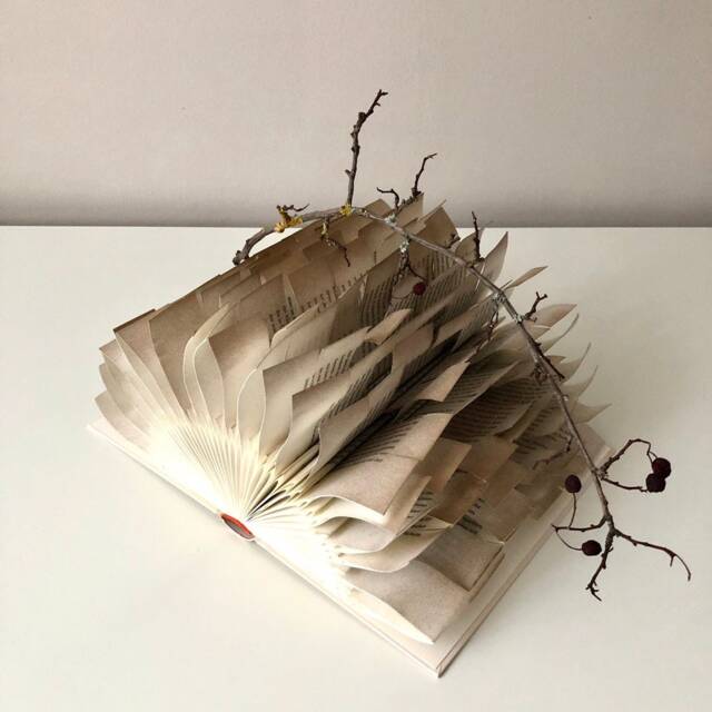 Book Art - Sculpture The Golden Autumn Signed Directly From The Artist - image 1
