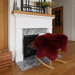 "Regular Sheepskin Burgundy Throw Genuine Leather Sheep Skin 50 "" X 30" - thumbnail 2