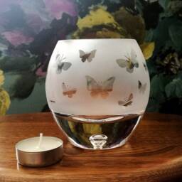 Hand Etched Tealight - Butterfly - thumbnail 2