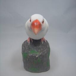 White Javasparrow Figurine - thumbnail 2