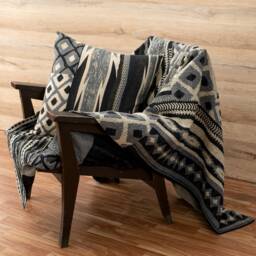 Mosaic Fray Handmade Vintage Kantha Throw - Monotone Black - thumbnail 2