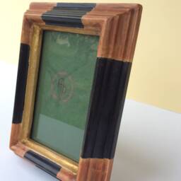 Wooden & Plaster Photo Frame, Black Red Bolo, Fake Gold Thread - thumbnail 2