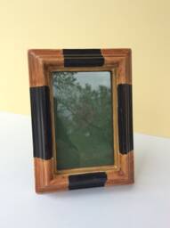 Wooden & Plaster Photo Frame, Black Red Bolo, Fake Gold Thread