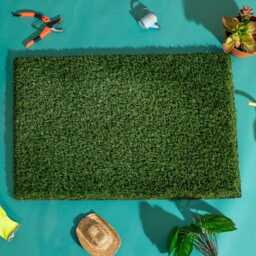 Synthetic Fescue Green Grass Mat, Washable Indoor/Outdoor Rug - thumbnail 2