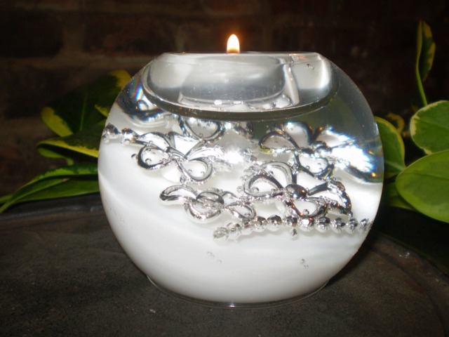 Luxury German Crystal Glass Christmas Diamante Jewels Tea Light Holder, Design Number Gr71731 - image 1