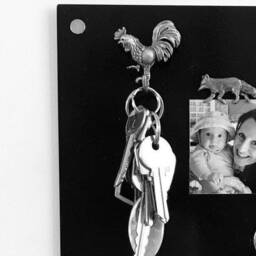 Rooster Magnetic Hook - Handmade Pewter Key Holder, Hanging Hook, Canadian Farmhouse Decor, Souvenir - thumbnail 2