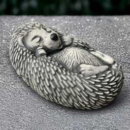Sleeping Hedgehog Statue Stone Figurine Garden Animal Decoration Concrete Ornament Woodland Creature Sculpture Gift - thumbnail 4