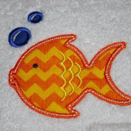 Custom Embroidered, Personalized Towel Set With Chevron Fish - thumbnail 3