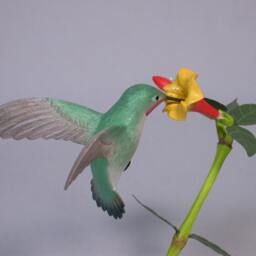 Open-Winged Broad-Tailed Hummingbird No.3 Hand Carved Wooden Bird - thumbnail 2