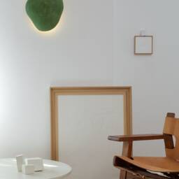 Wall Light Clover, Decor For Living Room in Green Veronese Colour, Paper Mache Sconce Farmhouse - thumbnail 3