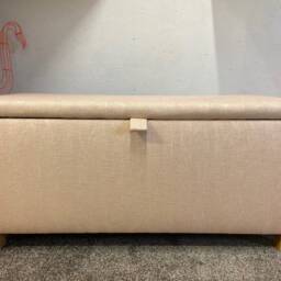 Large Ottoman in Blush Pink Herringbone - thumbnail 2