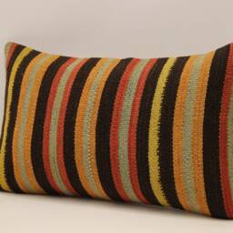Vintage Turkish Kilim Lumbar Pillow Cover, Wool Accent - 12x20 In - thumbnail 3