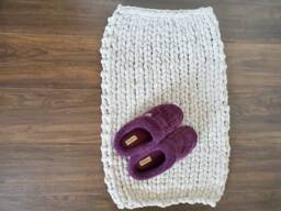 Chunky Knit Rug, Cozy Throw Bathroom Mat, Bath Chunky Throw, Gifts For Her, Him, Mom - thumbnail 1