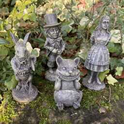 Resin Set Of 4 Mini Alice in Wonderland Figure Ornaments - thumbnail 2