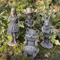 Resin Set Of 4 Mini Alice in Wonderland Figure Ornaments - thumbnail 4