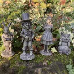 Resin Set Of 4 Mini Alice in Wonderland Figure Ornaments - thumbnail 3