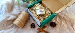 Vegan Christmas Candle Box UK, Gingerbread Soy Wax Candle, Handmade Eco Festive Scented Sustainable Xmas Gift UK - thumbnail 1