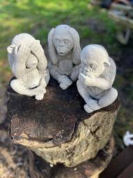 Stone/Concrete 3 Wise No Evil Chimpanzee Monkeys Garden Ornaments Statue - thumbnail 1