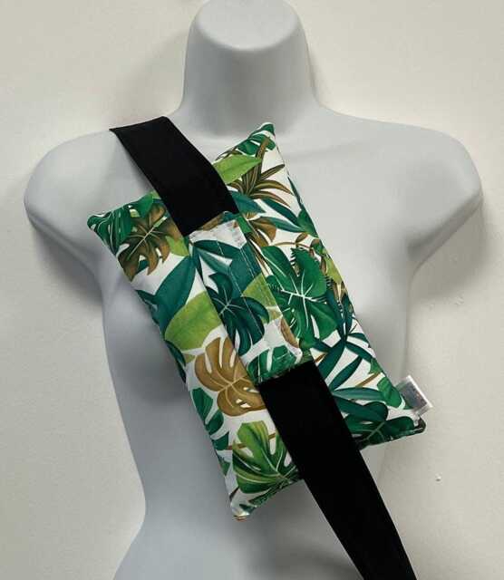 xl Green Leaves Seatbelt Pillow Mastectomy/Chest Surgery Heart Hysterectomy Cushion Period Cramps C-Section Cancer Gift - image 1