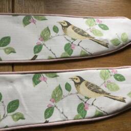 Handmade Laura Ashley Curtain Tie Backs Aviary Garden Birds, Pink Trim - Pair - thumbnail 4