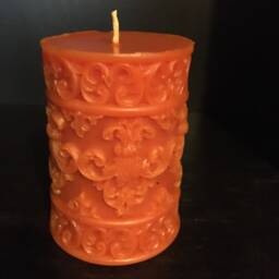 100% Pure Beeswax Fleur De Lis Sculpted Pillar Candle - Handmade Candle - thumbnail 3