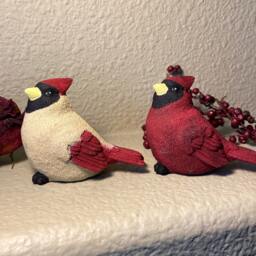 Handmade Pair Of Cardinal Solid Cement Figurines - thumbnail 3