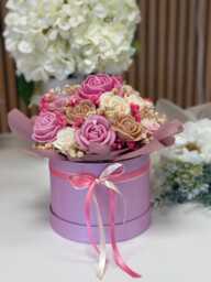 Handmade Scented Soy Candle Bouquet Roses & Dried Flowers - thumbnail 1