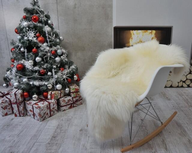 "Regular Sheepskin 48 ""x 28" - image 1