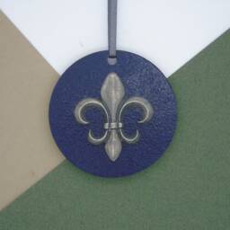 Fleur De Lis Wooden Decoration - De Christmas Tree Handmade Charm History Lover - thumbnail 2