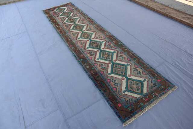 10 Ft Runner Rug, 2'6x9'10 - image 1