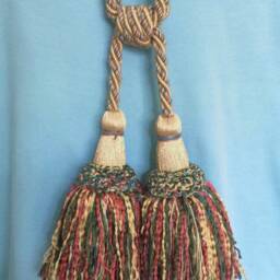 "1 - Of 2 Long Tasseled Tiebacks 13"" Long With 2 Large, Full 7" - thumbnail 2