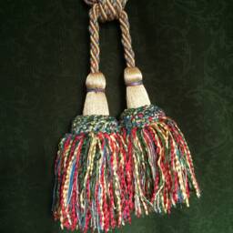 "1 - Of 2 Long Tasseled Tiebacks 13"" Long With 2 Large, Full 7" - thumbnail 3