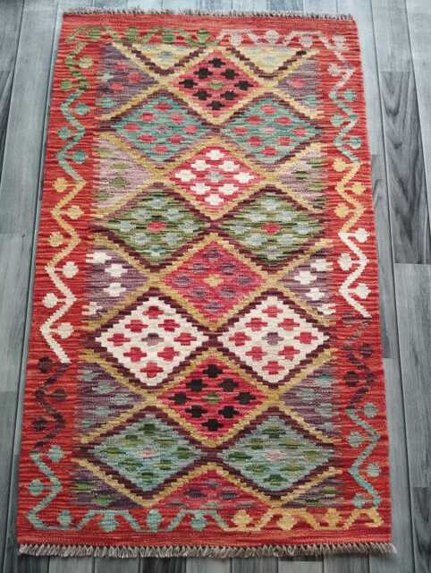 Classic Kilim Rug, Handmade Artisan Afghan Turkish Persian Qashqai Navajo Bohemian Natural Wool Flatweave Multicolour Rug 135x84 cm - image 1