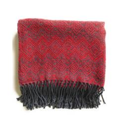 Handmade Baby Alpaca Throw Blanket Inca Red & Charcoal Gray - thumbnail 2