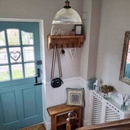 Handcrafted Reclaimed Wood Hallway Set Shoe Bench & Coat Rack - thumbnail 3