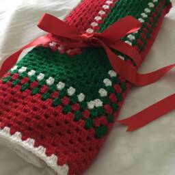 "Hand Made Acrylic Blanket. Thick & Warm. Travel Rug. Size 35"" X34" - thumbnail 2