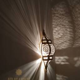 Handmade Moroccan Brass Wall Light Sconce Engraved Geometric Design - thumbnail 3