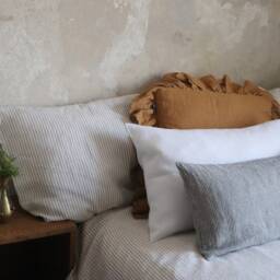 Striped Linen Pillow Cover - Stonewashed Pure Linen, Coconut Buttons Organic Natural Bedding - thumbnail 3