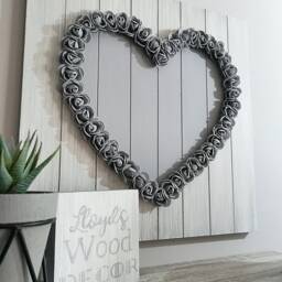 Wooden Rustic Large Rose Heart Plaque Wall Decor Grey 45cm X - thumbnail 3