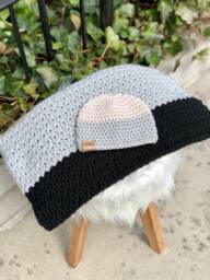 Crocheted Unisex Baby Blanket & Beanie Hat Skully Set The Color Block - thumbnail 1