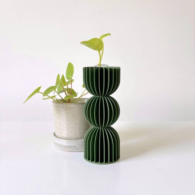Green Japandi Minimalist Flower Vase/Modern Bauhaus Bud Vase 3D Printed by  Etsy | uFurnish.com