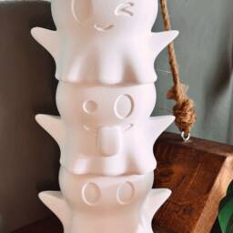 The Boo - Ghost Plant Pot - Spooky Planters Ghost Flower Pots With Drainage & Drip Tray - thumbnail 4