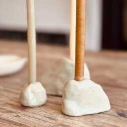 Set Of 3 Ceramic Candle Holders in Different Sizes - thumbnail 2