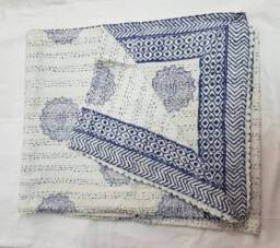 Handmade Kantha Quilt Indian Handblock Print Bedspread, King Size - thumbnail 2