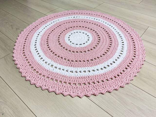 Pink Crochet Circle Rug, Bedside Round Carpet, Round Area Living Room Bedroom Kids Mat, Knitted Rug - image 1