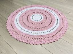 Pink Crochet Circle Rug, Bedside Round Carpet, Round Area Living Room Bedroom Kids Mat, Knitted Rug - thumbnail 1