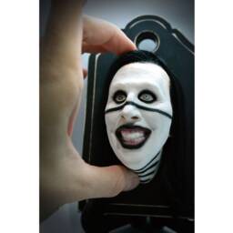 Marilyn Manson Holy Wood B/W Makeup - thumbnail 4