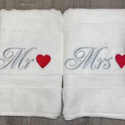 Mr & Mrs Bath Towel Set - thumbnail 2
